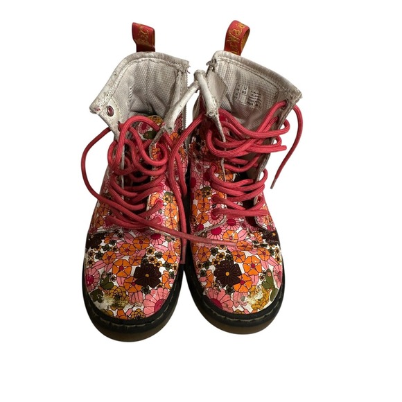 Doc Martens Boots Kids Size 12 Delaney Floral Ankle Side Zip Combat Pink Leather - Picture 1 of 11